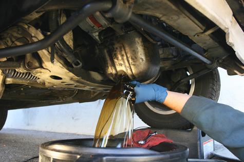 Replacing the engine oil with your own hands