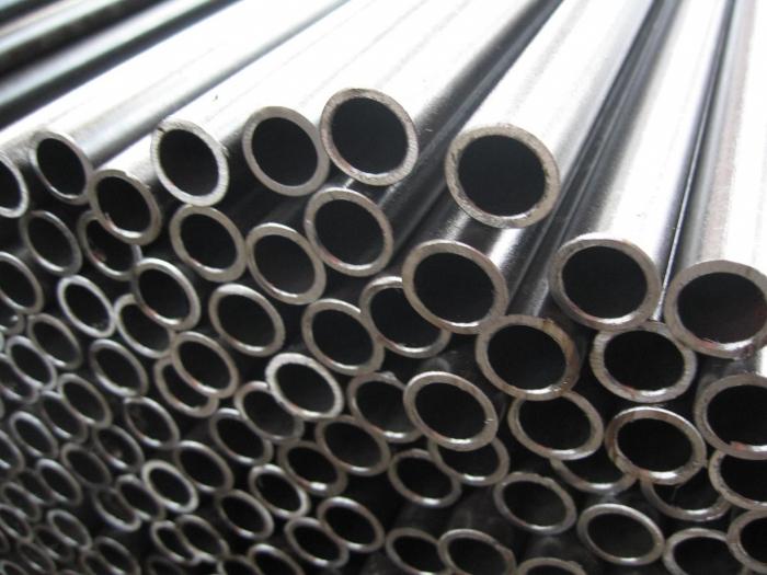 Basic classification of steels and their types
