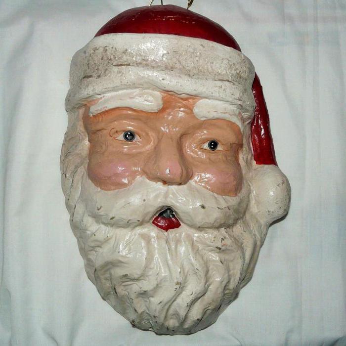 Mask of Santa Claus. We create with children