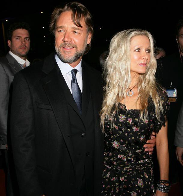 Russell Crowe (biography, filmography and personal life) (photo)