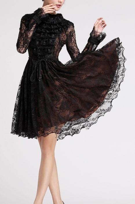 Dresses from lace - hit this season