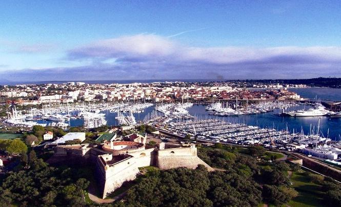 Antibes, France - the pearl of the French cosiness and soulfulness